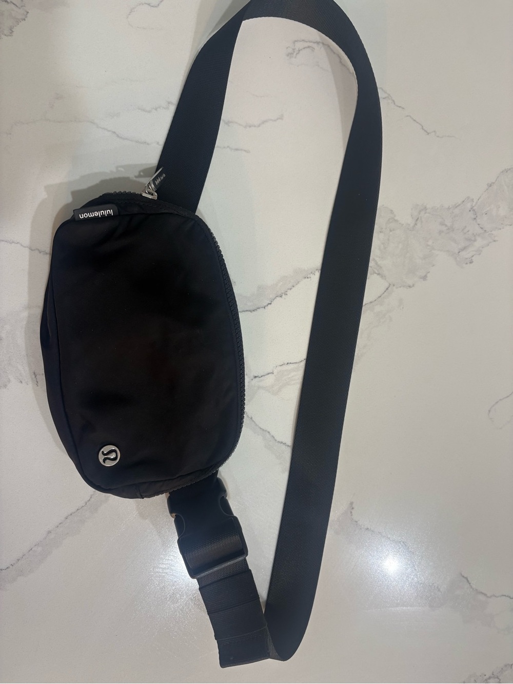 Lululemon Everywhere Belt Bag 1L